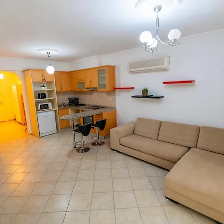 Sunset Club Aqualettings Poseidon 7 フェティエ